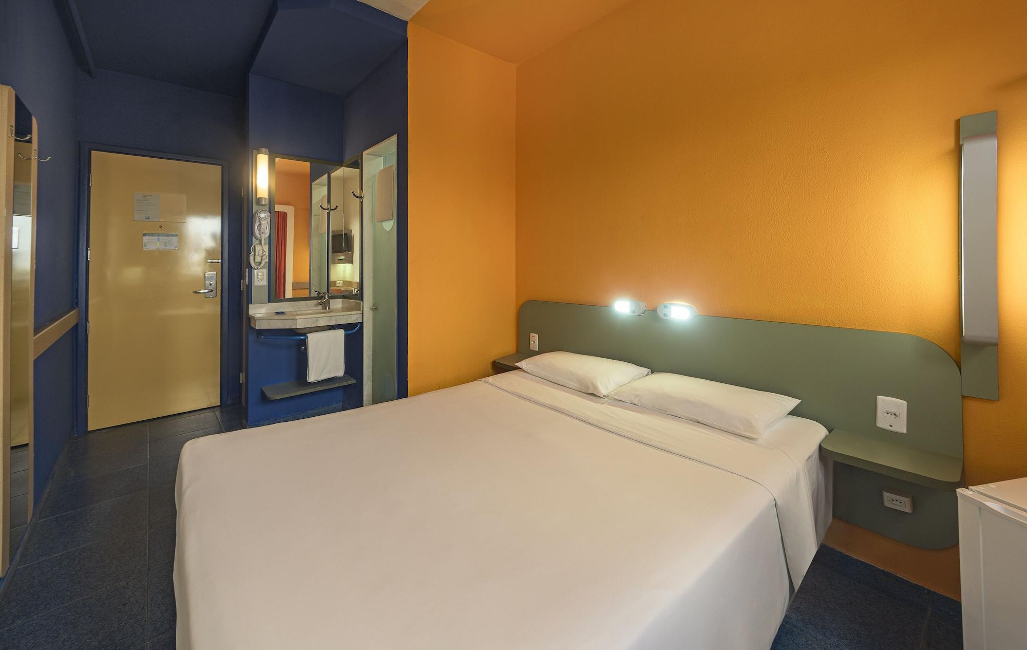 Ibis Budget Belem Exteriör bild