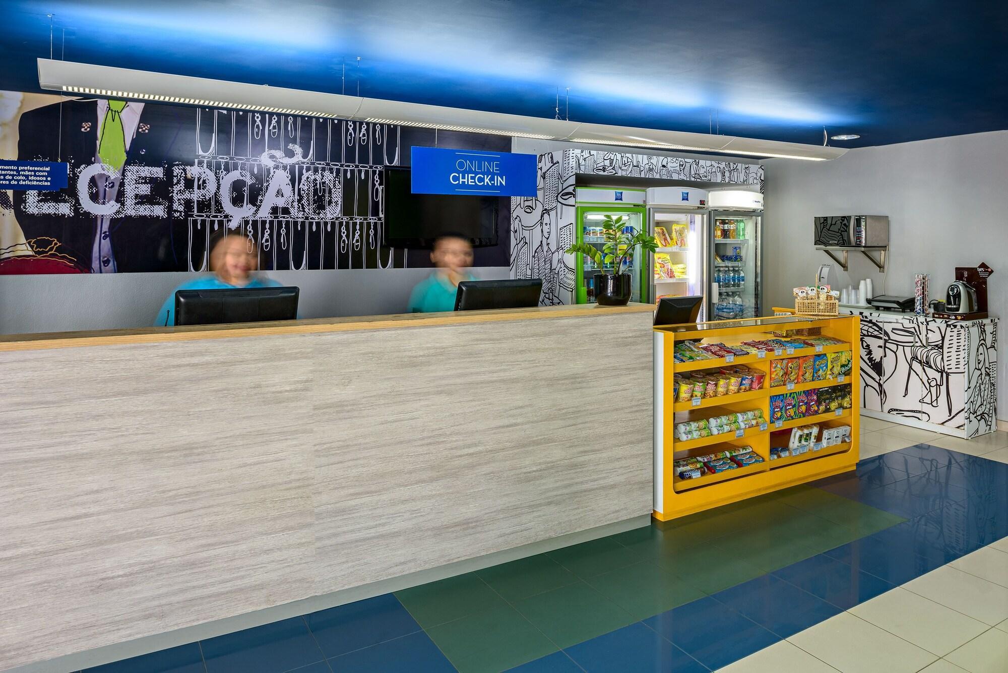 Ibis Budget Belem Exteriör bild